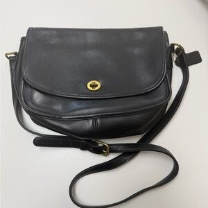 Coach Vintage Black City Leather Shoulder/Crossbody Bag